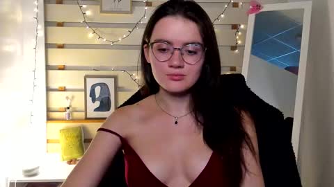 Snapshot of ketrin_pirsss chatting on 21, 9, 2025 Ketrin online show from 21, 9, 2025