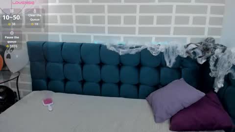 KatrinaKetrin online show from 23, 10, 2025