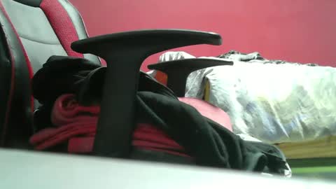 kev19922 online show from 21, 2, 2025