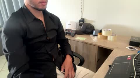 Snapshot of kevenorinty chatting on 29, 7, 2026 kevenorinty online show from 29, 7, 2026