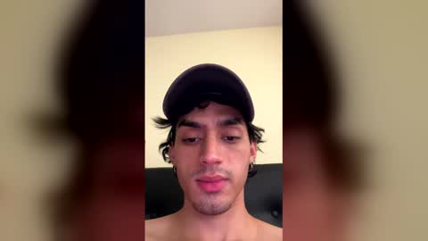 Snapshot of kevin777623 chatting on 8, 1, 2026 kevin777623 online show from 8, 1, 2026