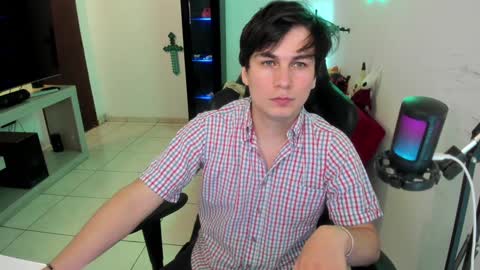 Snapshot of kevin873s chatting on 18, 12, 2024 Kevin online show from 18, 12, 2024