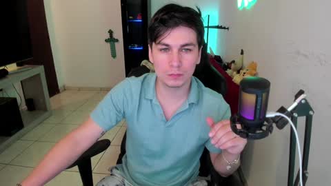 Snapshot of kevin873s chatting on 4, 1, 2025 Kevin online show from 4, 1, 2025