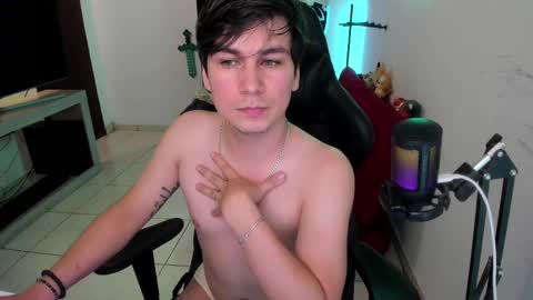 Snapshot of kevin873s chatting on 11, 2, 2025 Kevin online show from 11, 2, 2025