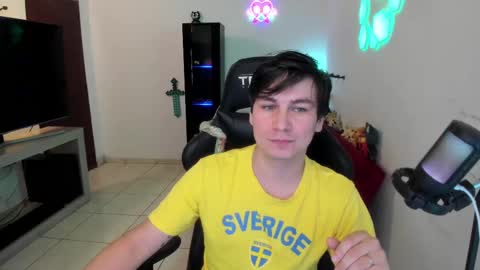 Snapshot of kevin873s chatting on 22, 2, 2025 Kevin online show from 22, 2, 2025