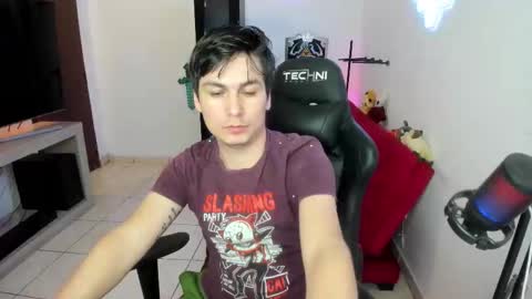 Snapshot of kevin873s chatting on 8, 9, 2025 Kevin online show from 8, 9, 2025