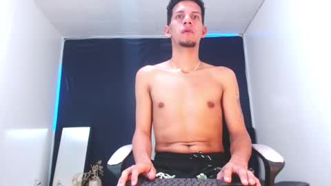 Kev online show from 5, 2, 2025