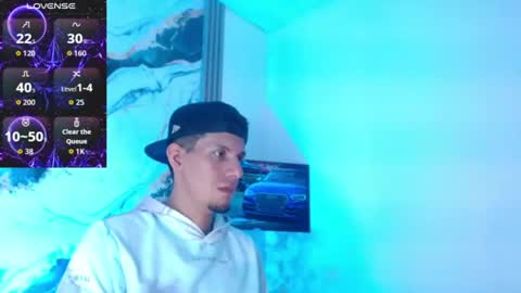Snapshot of kevin__max_ chatting on 17, 6, 2026 Kev online show from 17, 6, 2026