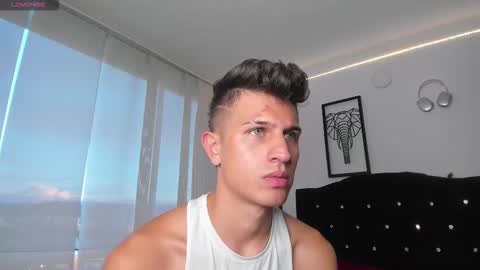 Snapshot of kevin_ahs1 chatting on 6, 11, 2025 Kevin Ahs online show from 6, 11, 2025