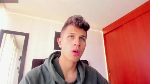 Snapshot of kevin_ahs1 chatting on 13, 12, 2025 Kevin Ahs online show from 13, 12, 2025