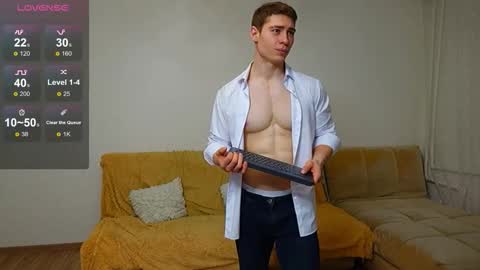 Snapshot of kevin_geo chatting on 25, 11, 2025 kevin_geo online show from 25, 11, 2025