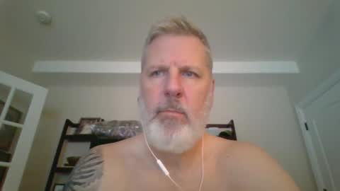 Snapshot of kevin_hardd chatting on 18, 12, 2025 kevin_hardd online show from 18, 12, 2025