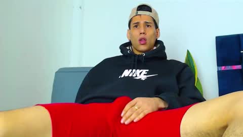 Kevin  y marlon online show from 24, 10, 2025
