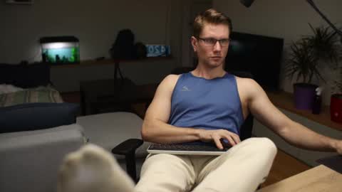 Kev online show from 21, 2, 2025