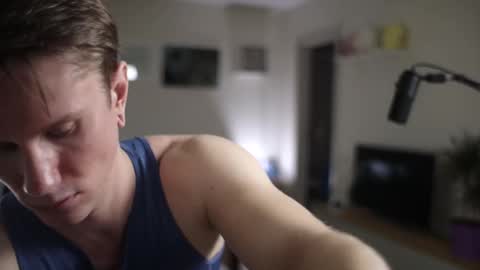 Kev online show from 6, 3, 2025