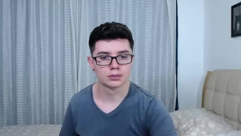 Snapshot of kevinhunts chatting on 2, 11, 2025 Kevin online show from 2, 11, 2025