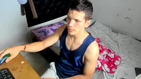 Snapshot of kevinkewma chatting on 6, 10, 2025 kevinkewma online show from 6, 10, 2025