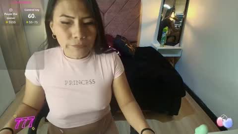 KEYLA BRUNETTE online show from 23, 3, 2026