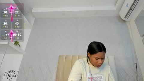 Keyla  online show from 17, 5, 2026