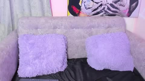 Keyla noa online show from 10, 3, 2025