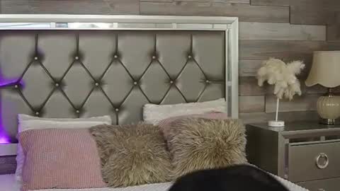 keylaconner online show from 27, 1, 2025