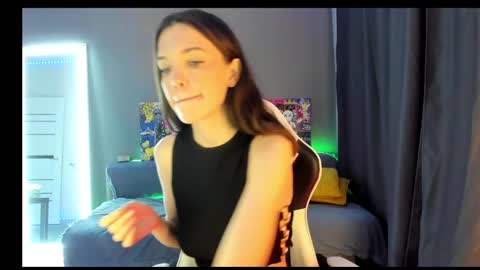 Snapshot of keyli_ink chatting on 11, 3, 2025 Keyli online show from 11, 3, 2025