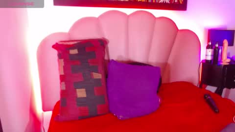 Snapshot of keylibrownn_ chatting on 20, 12, 2025 Ginna online show from 20, 12, 2025