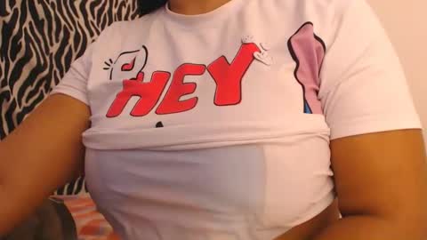 Snapshot of keylli_brownss chatting on 11, 11, 2025 Keylli online show from 11, 11, 2025