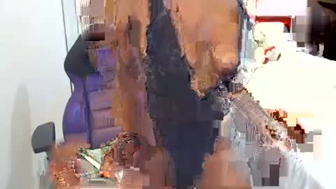 Snapshot of keyra_dainty chatting on 25, 11, 2025 Sandy Saenz online show from 25, 11, 2025