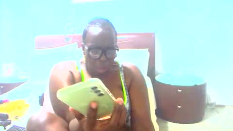 Snapshot of keysenbaexx19 chatting on 15, 4, 2026 keysenbarxx19 online show from 15, 4, 2026
