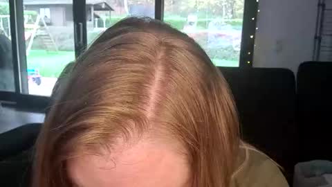 Snapshot of khaleesi0890 chatting on 21, 11, 2025 khaleesi0890 online show from 21, 11, 2025