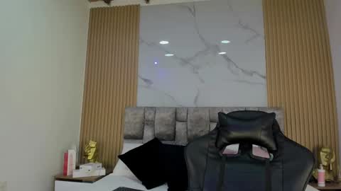 Snapshot of khalifa_fletcher chatting on 29, 1, 2025 khalifa online show from 29, 1, 2025