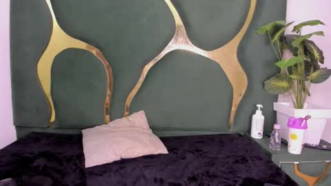 khalyht online show from 1, 4, 2026