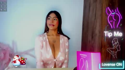 Snapshot of khate_smith chatting on 25, 10, 2025 khate_smith online show from 25, 10, 2025