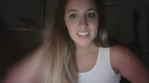 Snapshot of khelzy chatting on 12, 9, 2025 Khel online show from 12, 9, 2025