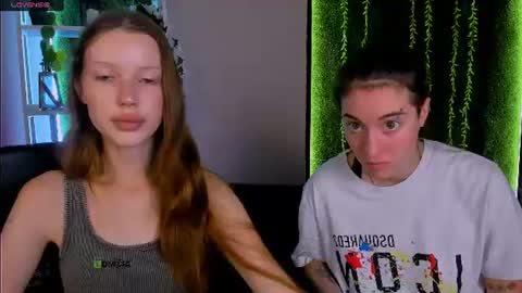 Snapshot of khloebeauty chatting on 14, 7, 2026 khloebeauty online show from 14, 7, 2026