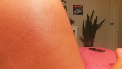 Snapshot of khloeexoxo chatting on 22, 10, 2025 Khloe online show from 22, 10, 2025