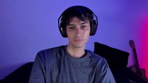 khozler_ online show from 4, 2, 2025