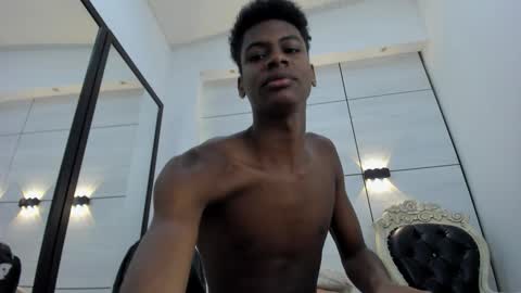 Snapshot of khris__evans chatting on 24, 3, 2026 Kris Evans online show from 24, 3, 2026