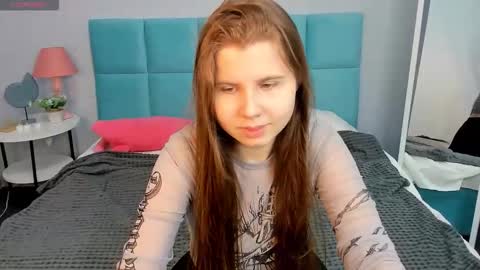 Snapshot of ki_wizz chatting on 5, 10, 2025 Ellie online show from 5, 10, 2025