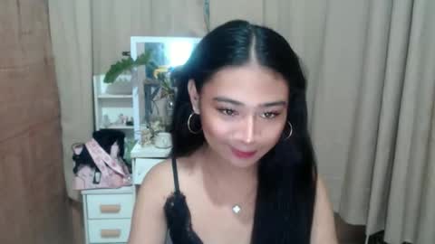 Snapshot of kiana4uxoxo chatting on 28, 9, 2025 Kiana online show from 28, 9, 2025