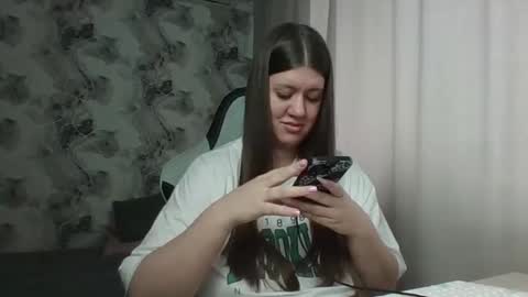 kianna_dior_ online show from 5, 3, 2026