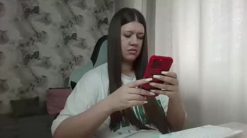 kianna_dior_ online show from 27, 3, 2026