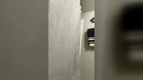 Snapshot of kiannaluv chatting on 19, 1, 2026 kiannaluv online show from 19, 1, 2026