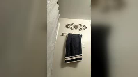 Snapshot of kiannaluv chatting on 3, 2, 2026 kiannaluv online show from 3, 2, 2026