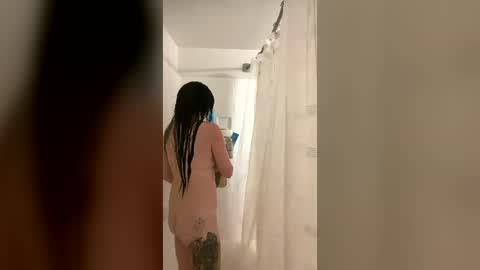 kiannaluv online show from 14, 7, 2026