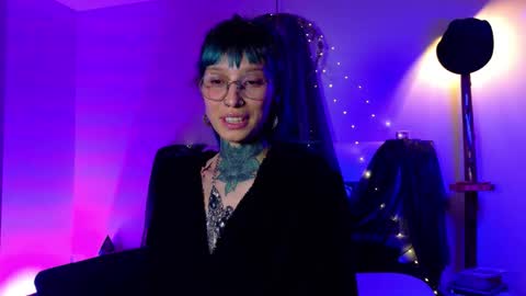 Kianna online show from 6, 10, 2025