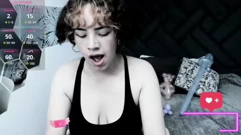 KIARA FOX online show from 17, 12, 2025