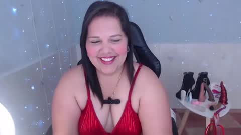 Snapshot of kiara_scottt chatting on 14, 2, 2025 Kiara online show from 14, 2, 2025