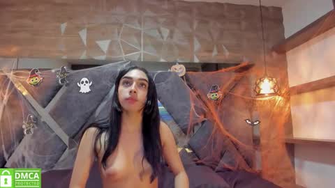 Snapshot of kiara_velvet__ chatting on 28, 10, 2025 kiara_velvet__ online show from 28, 10, 2025